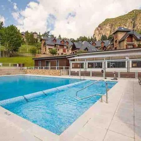 Elegante Apartamento En Escarrilla Con Vistas Al Valle Exterior photo